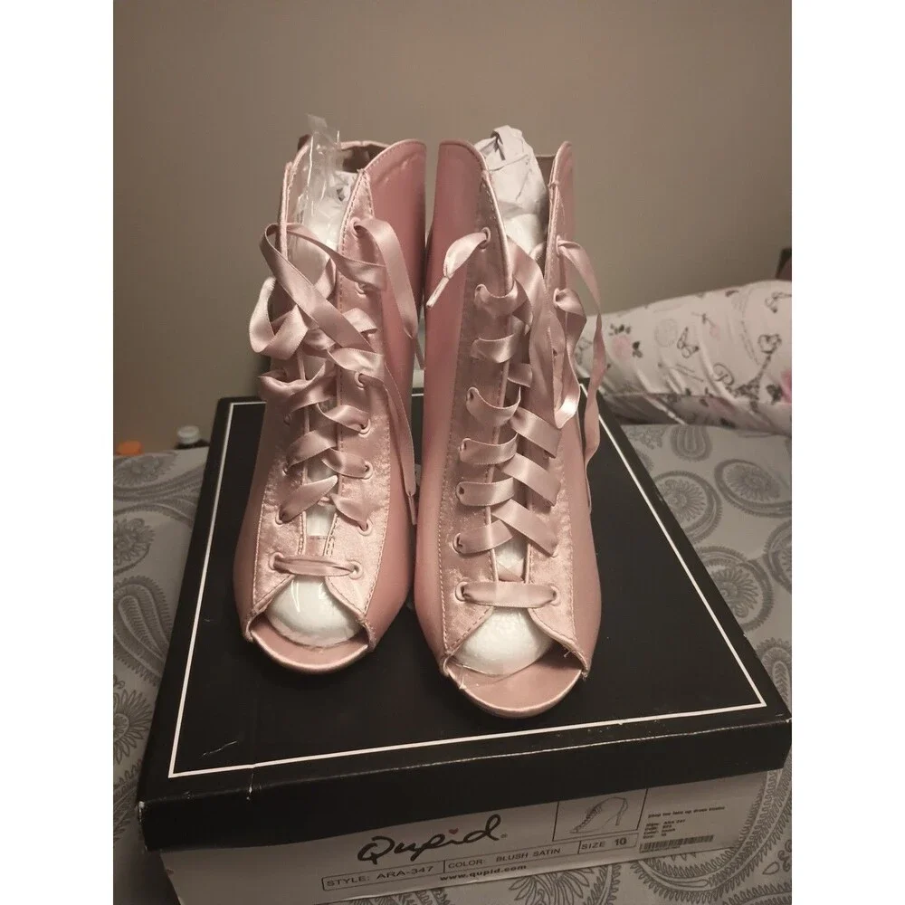 Qupid Satin pink Lace up heels size 10
